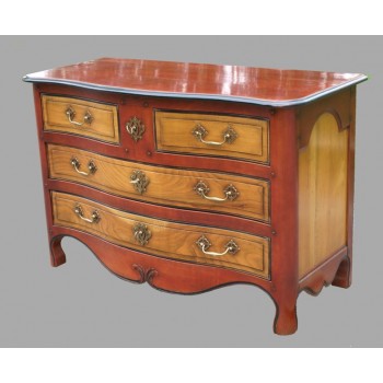 Commode merisier à patine Bordeaux